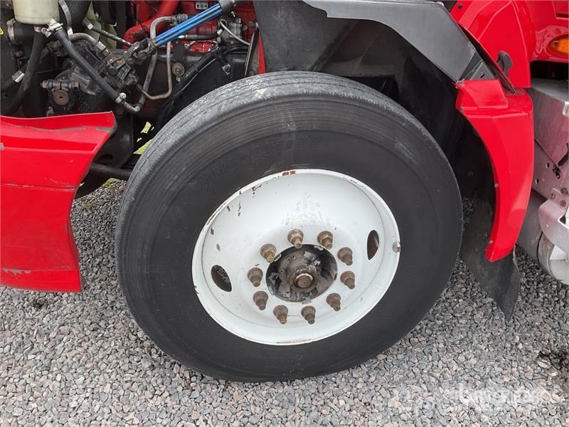 International ProStar 6x4 Tractocamion con Dormitorio / T/A Slee Tegljači