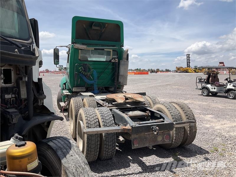 International ProStar 6x4 Tractocamion / T/A Day Cab Truck Tract Sattelzugmaschinen