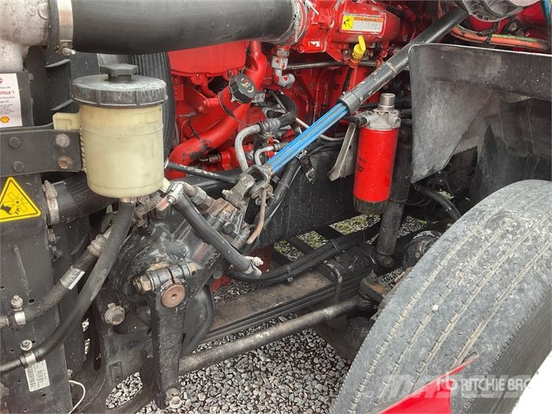 International ProStar 6x4 Tractocamion con Dormitorio / T/A Slee Tegljači