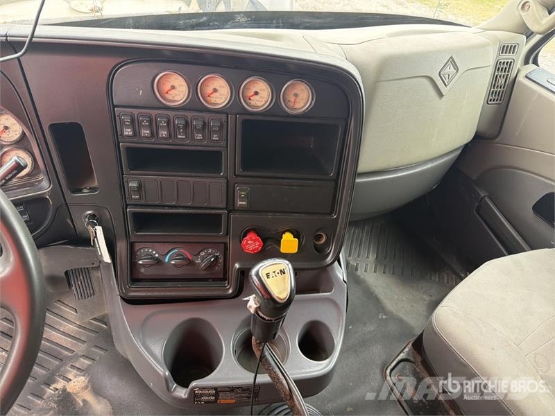 International Prostar+113 Tractor Units