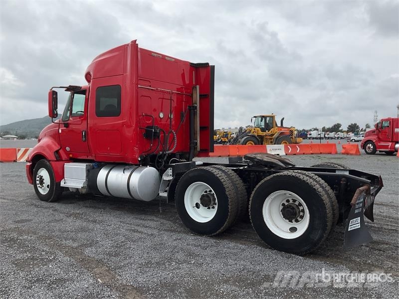 International ProStar 6x4 Tractocamion con Dormitorio / T/A Slee Çekiciler