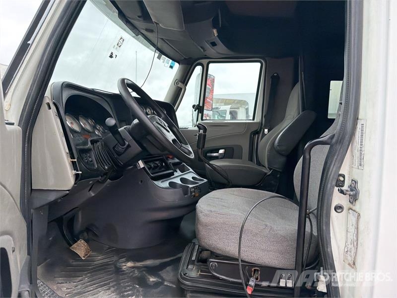International Prostar+113 Tractor Units