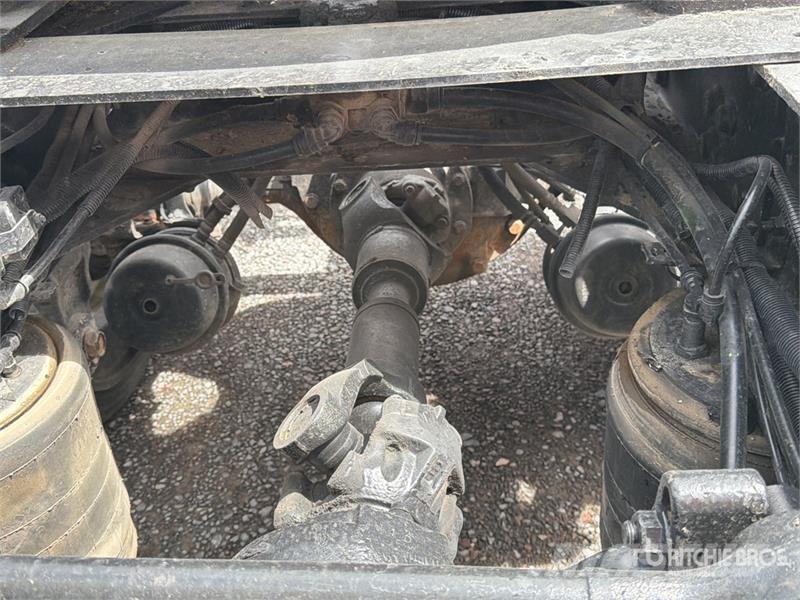 International Prostar+113 وحدات الجر