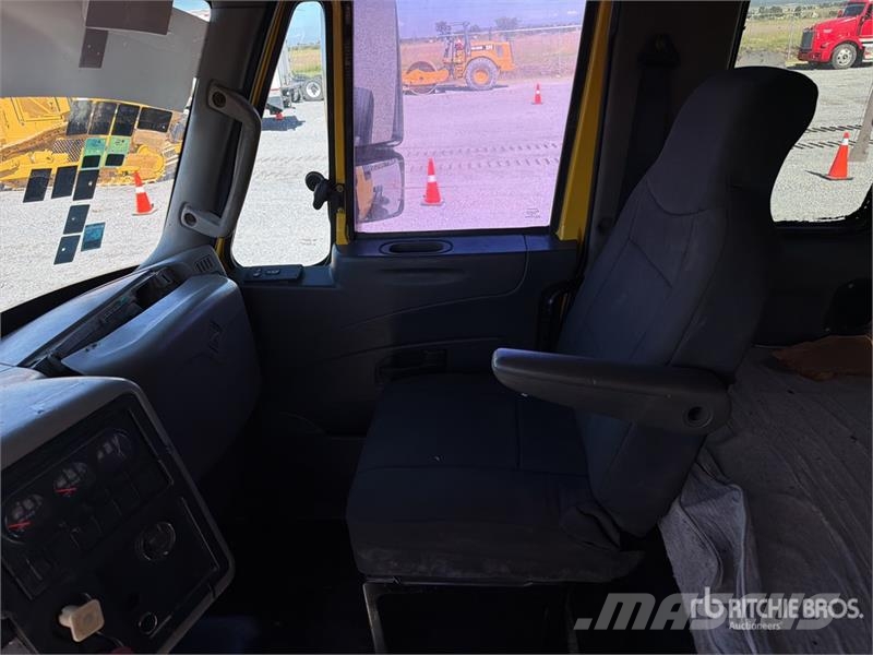 International Transtar Седельные тягачи
