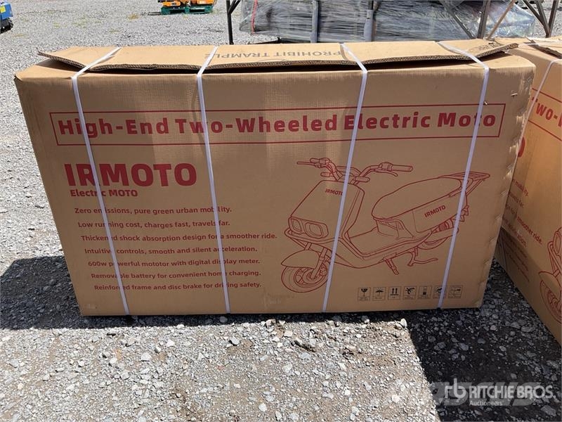 IRMOTO-RED Motoneta Electrica (Sin Usar) / Moped ( Samochody osobowe