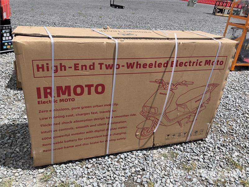 IRMOTO-WHITE Motoneta Electrica (Sin Usar) / Moped Samochody osobowe