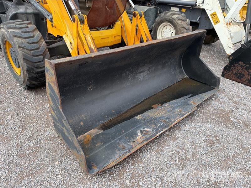 JCB 3CX 14L4CM 4x4 Retroexcavadora (INOPERABLE) / Back لوادر ذات جرافات عكسية