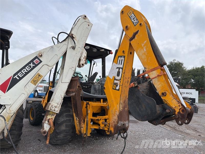 JCB 3CX 14L4CM 4x4 Retroexcavadora (INOPERABLE) / Back لوادر ذات جرافات عكسية
