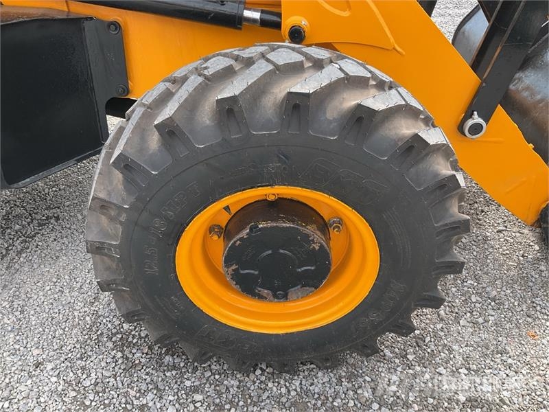 JCB 4DX 4x4 Retroexcavadora / Backhoe Loader Retrocargadoras