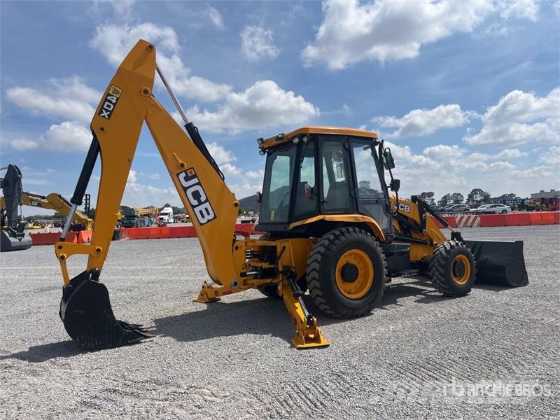 JCB 4DX 4x4 Retroexcavadora / Backhoe Loader Kaivurikuormaajat
