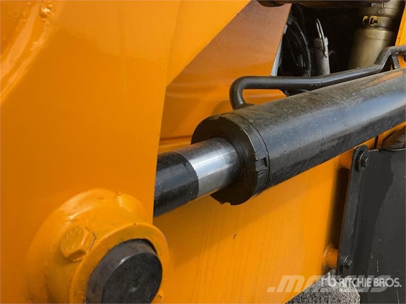 JCB 4DX 4x4 Retroexcavadora / Backhoe Loader Retrocargadoras
