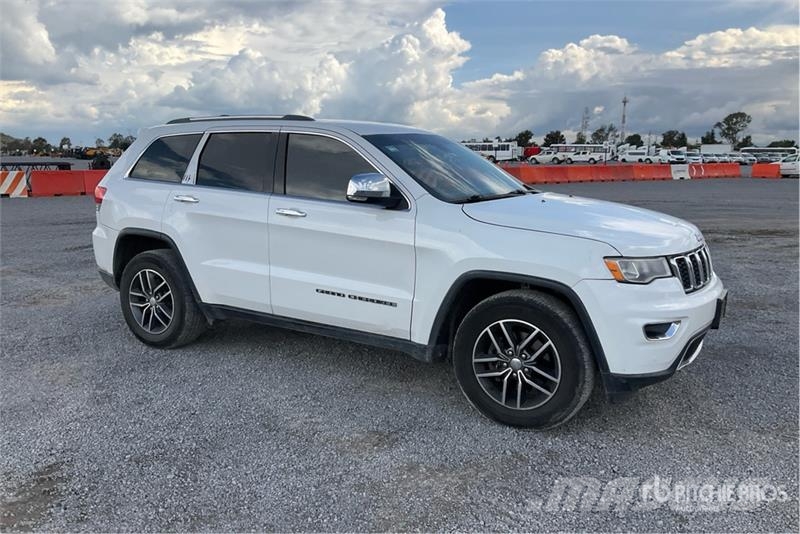 Jeep Grand Cherokee Limited Avtomobili