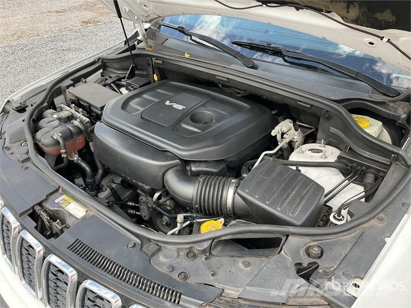 Jeep Grand Cherokee Limited Avtomobili