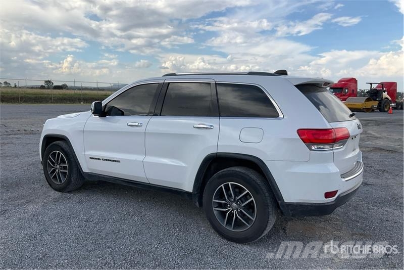 Jeep Grand Cherokee Limited Avtomobili