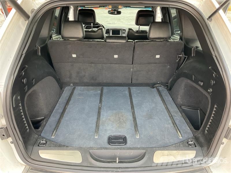 Jeep Grand Cherokee Limited Avtomobili