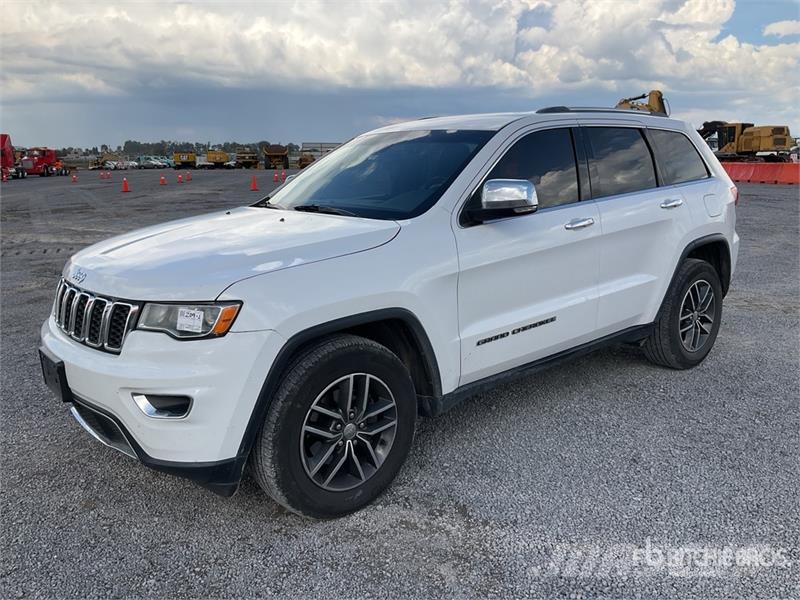 Jeep Grand Cherokee Limited Avtomobili