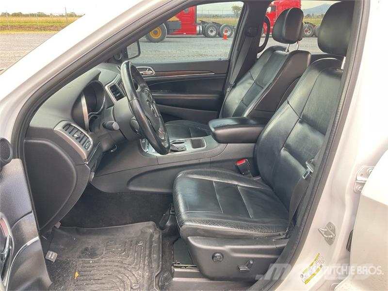 Jeep Grand Cherokee Limited Avtomobili