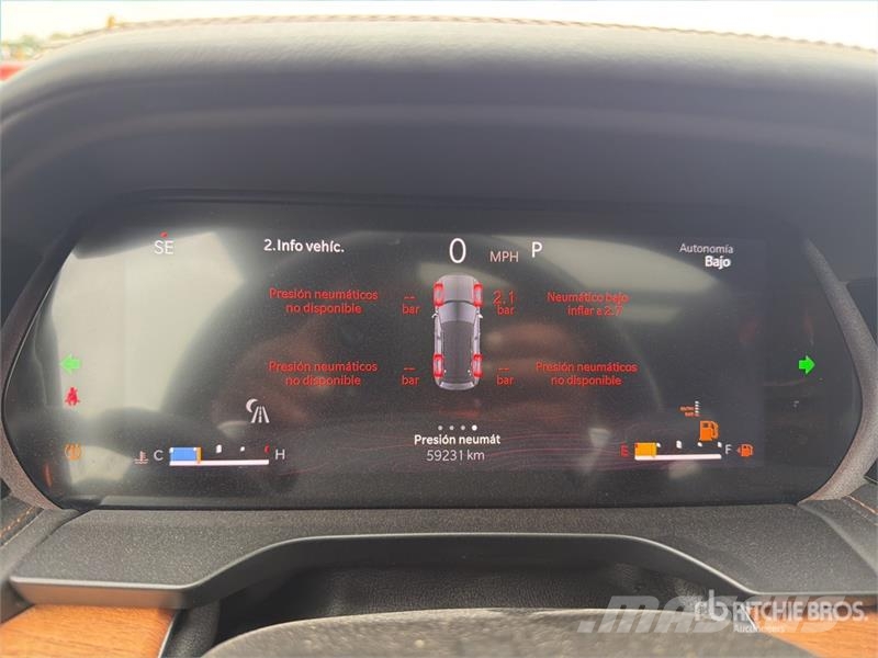 Jeep Grand Cherokee Summit 4WD Camioneta / SUV Samochody osobowe
