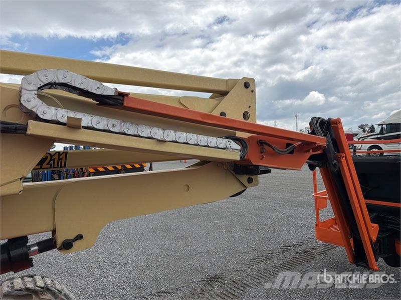 JLG 450AJ 2WD Diesel Elevador Articulado / Articulatin Karos emelők