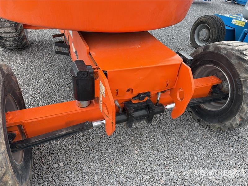JLG 450AJ 2WD Diesel Elevador Articulado / Articulatin Karos emelők