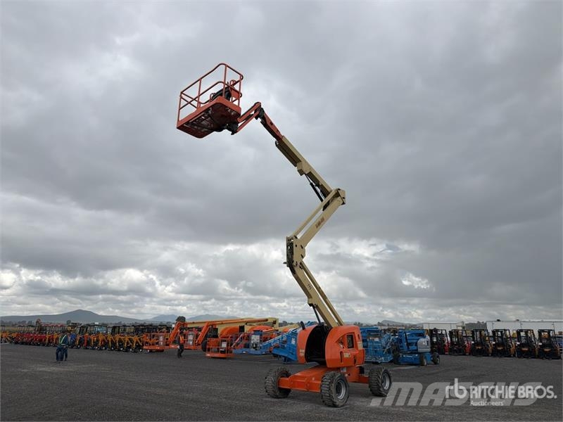 JLG 450AJ 2WD Diesel Elevador Articulado / Articulatin Karos emelők