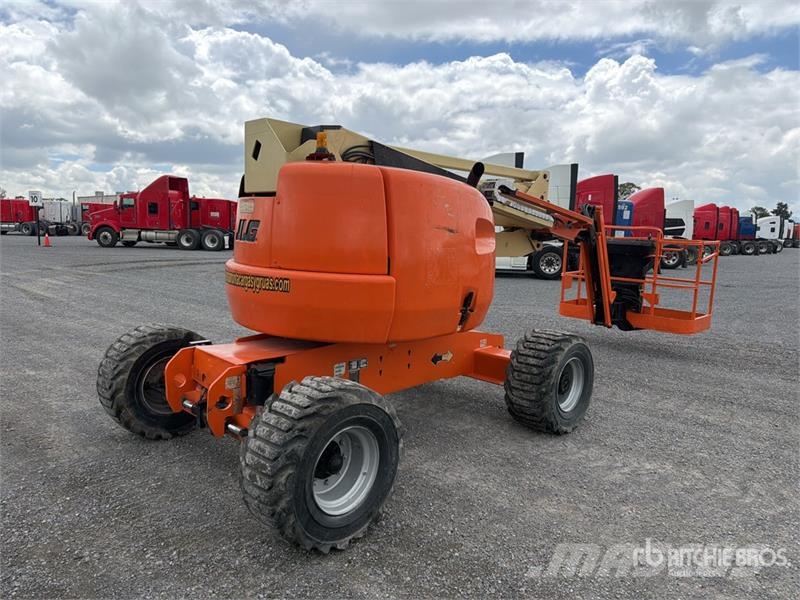 JLG 450AJ 2WD Diesel Elevador Articulado / Articulatin Karos emelők