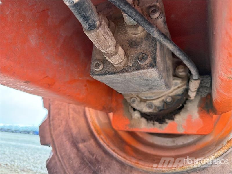 JLG 450AJ 4WD Diesel Elevador Articulado / Articulatin Gelenkteleskoparbeitsbühnen