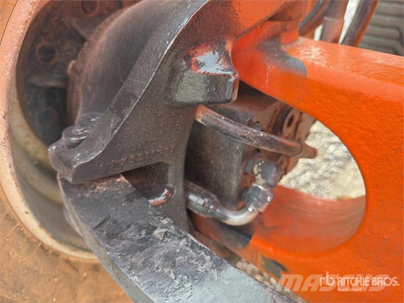 JLG 450AJ 4WD Diesel Elevador Articulado / Articulatin Gelenkteleskoparbeitsbühnen