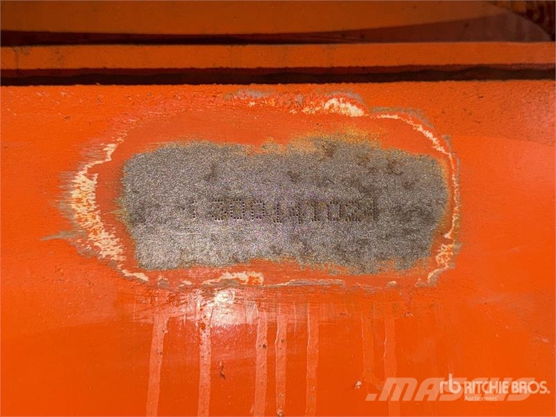 JLG 460SJ 4WD Diesel Elevador Telescopico / Telescopic Nacelles télescopiques