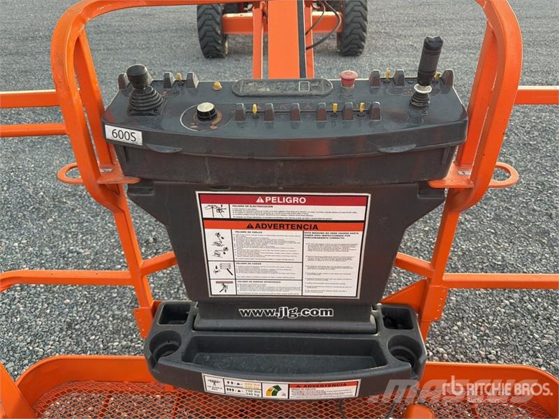 JLG 460SJ 4WD Diesel Telescopic Boom Lift Teleskopske podizne platforme
