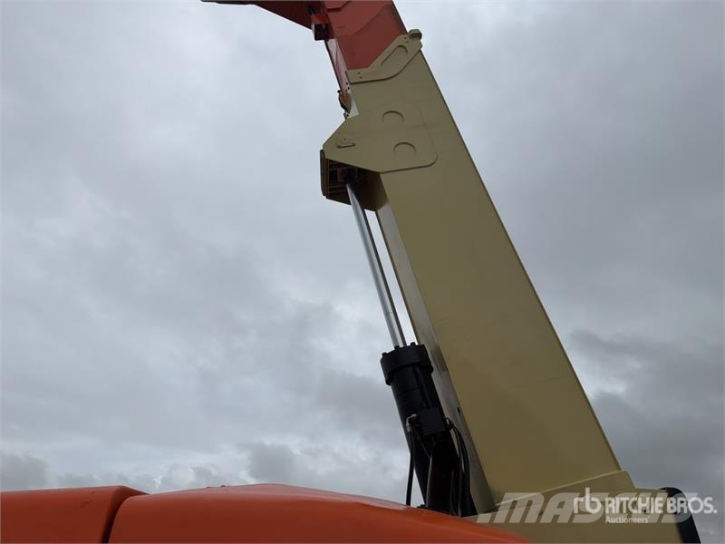 JLG 800 AJ 4WD Diesel Elevador Articulado / Articulati Strēles pacēlāji