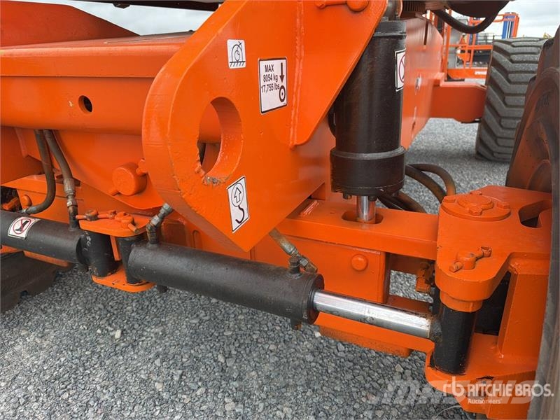 JLG 800 AJ 4WD Diesel Elevador Articulado / Articulati Strēles pacēlāji