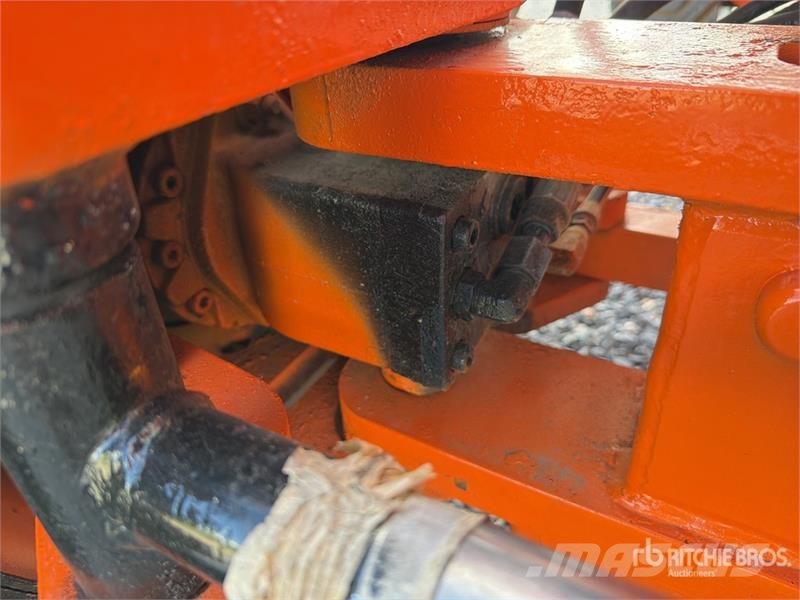 JLG 800 AJ 4WD Diesel Elevador Articulado / Articulati رافعات سلة مفصلية