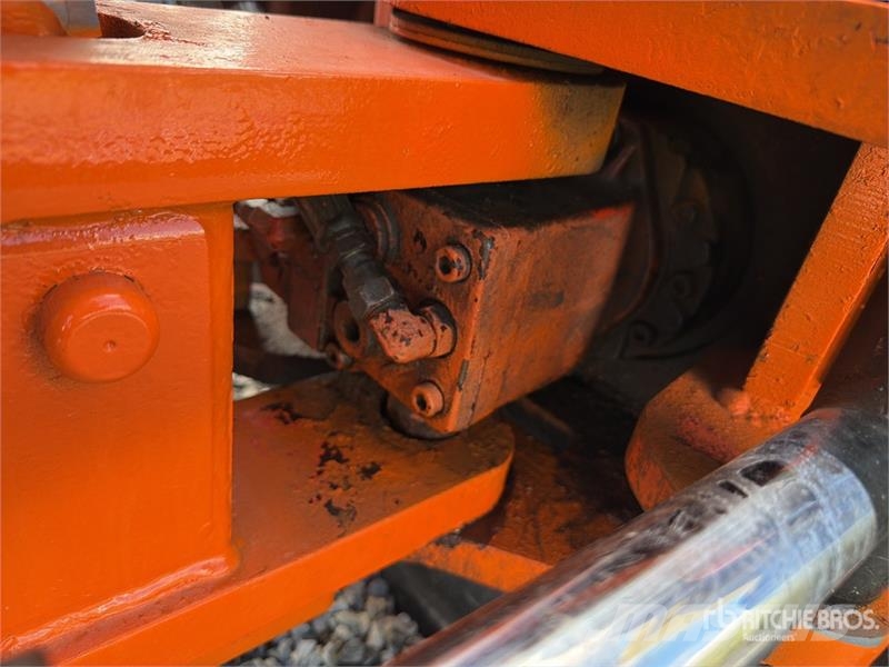 JLG 800 AJ 4WD Diesel Elevador Articulado / Articulati رافعات سلة مفصلية