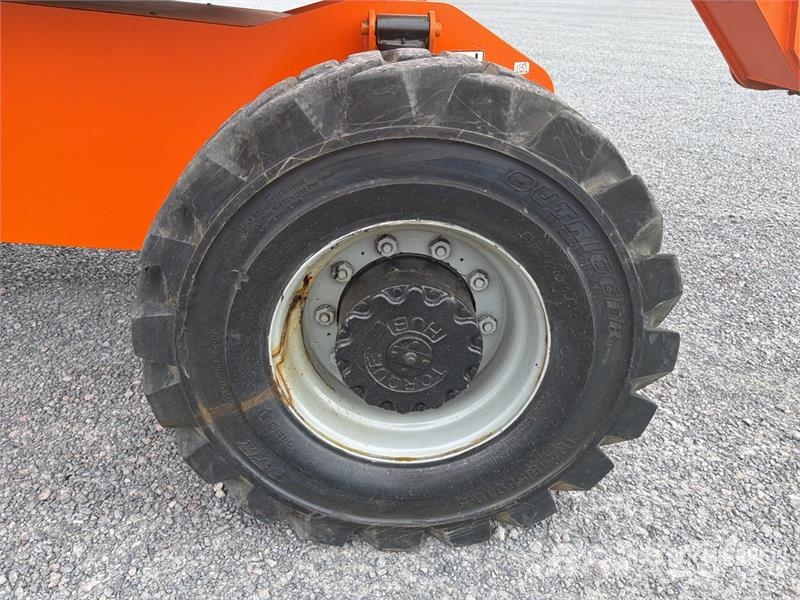 JLG 800 AJ 4WD Diesel Elevador Articulado / Articulati Strēles pacēlāji