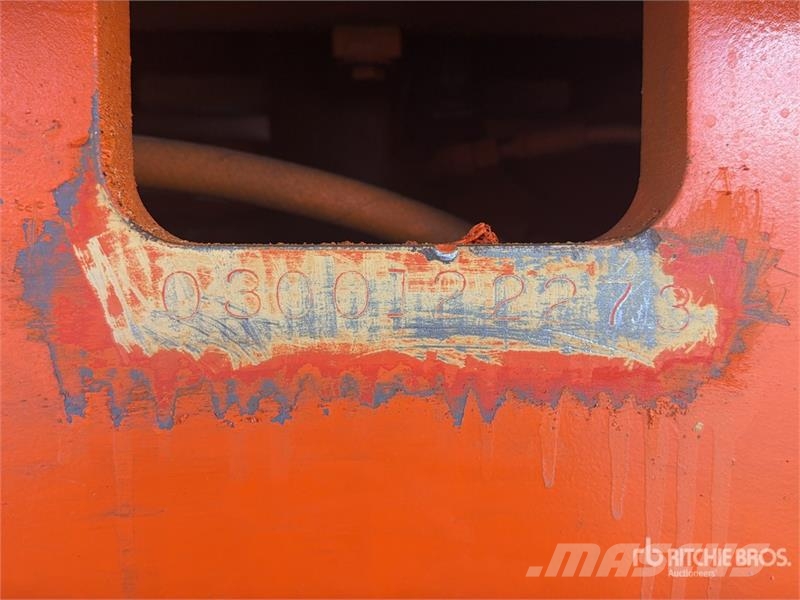 JLG 800 AJ 4WD Diesel Elevador Articulado / Articulati رافعات سلة مفصلية
