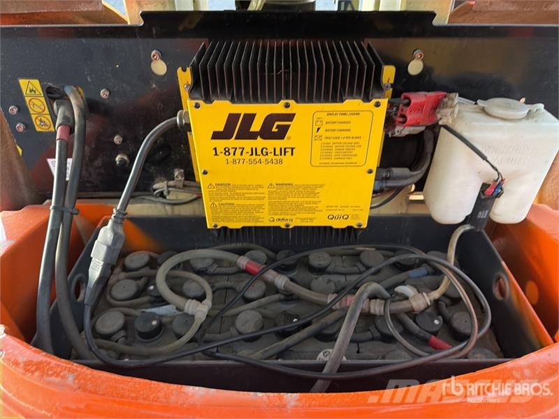 JLG T10E Vertical Mast Lift Plataformas con jaula de elevación