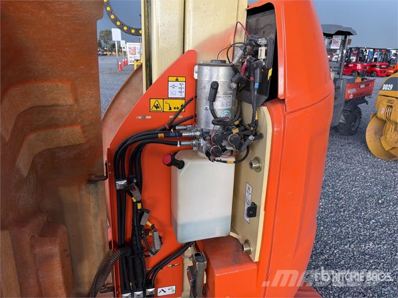 JLG T10E Vertical Mast Lift Plataformas con jaula de elevación