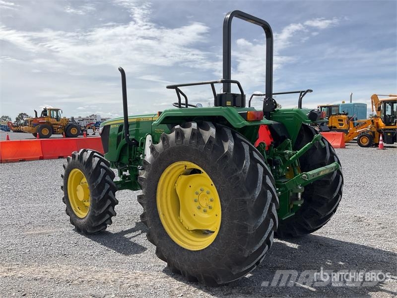 John Deere 5075E Tractor Agricola (Sin Usar) / 4WD Tractor (U الجرارات