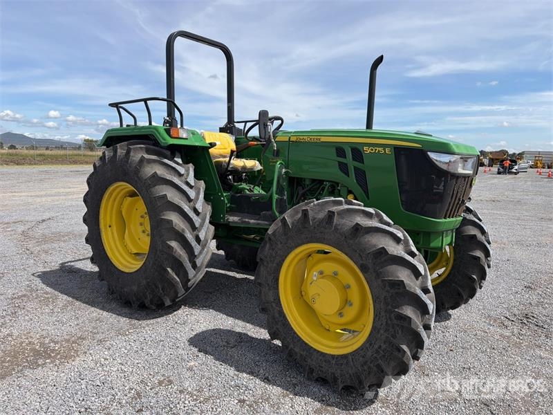 John Deere 5075E Tractor Agricola (Sin Usar) / 4WD Tractor (U الجرارات
