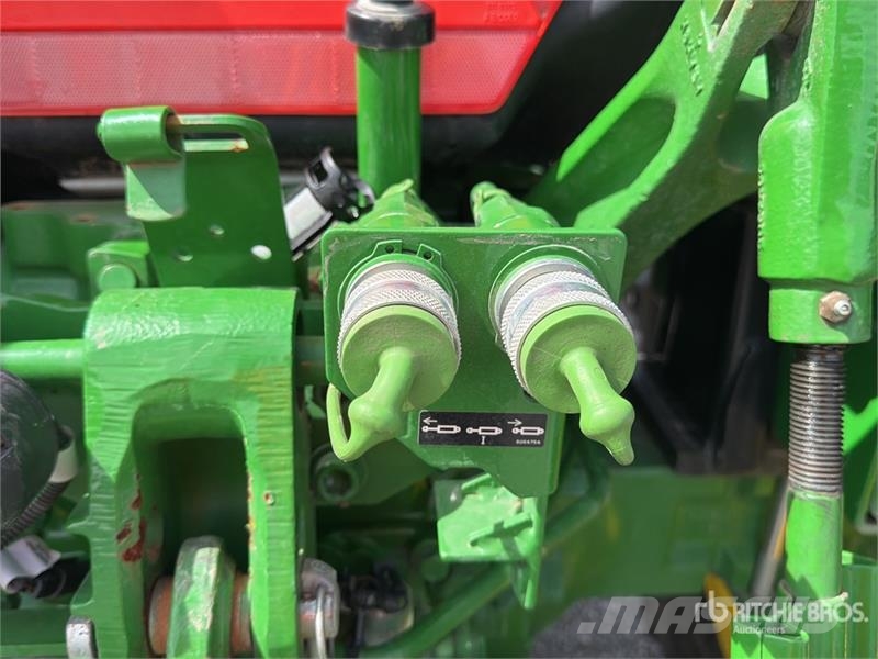 John Deere 5075E Tractor Agricola (Sin Usar) / 4WD Tractor (U الجرارات