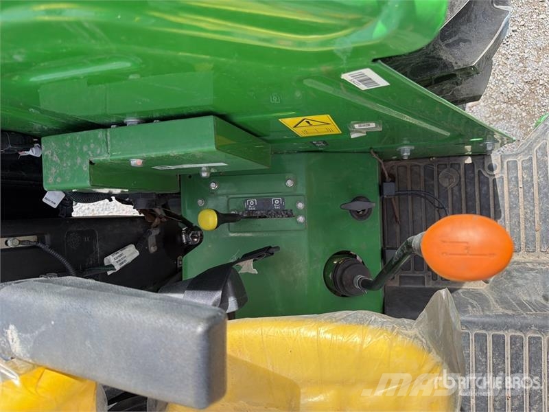 John Deere 5075E Tractor Agricola (Sin Usar) / 4WD Tractor (U الجرارات