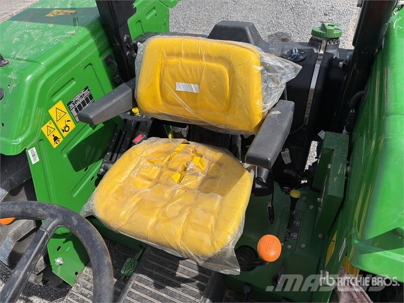 John Deere 5075E Tractor Agricola (Sin Usar) / 4WD Tractor (U الجرارات