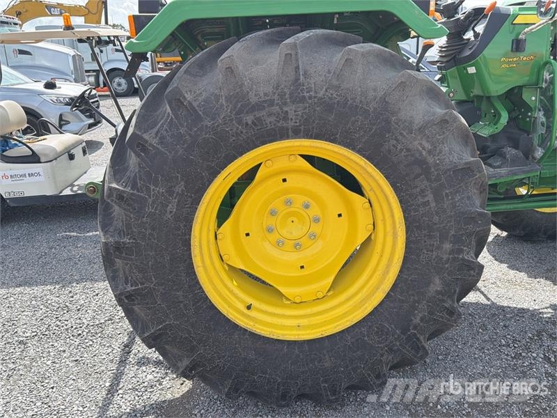 John Deere 5075E Tractor Agricola (Sin Usar) / 4WD Tractor (U الجرارات