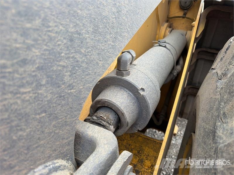 John Deere 624 K Cargador sobre Neumaticos / Wheel Loader Cargadoras sobre ruedas
