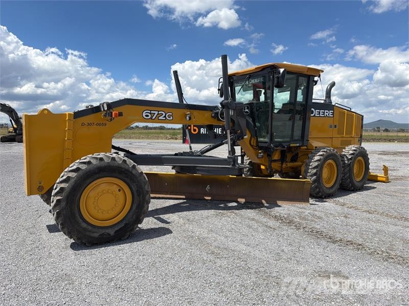 John Deere 672G Motoconformadora / Motor Grader Greyderler