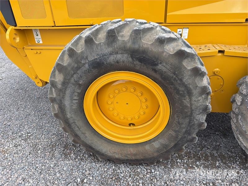 John Deere 672G Motoconformadora / Motor Grader Greyderler