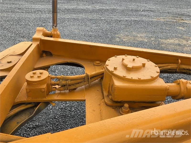 John Deere 770BH モーターグレーダー
