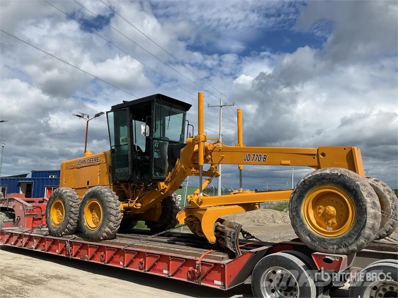 John Deere 770BH Niveleuse