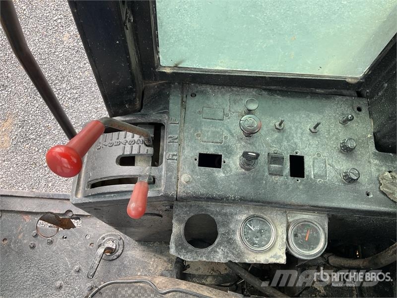 John Deere 770BH モーターグレーダー